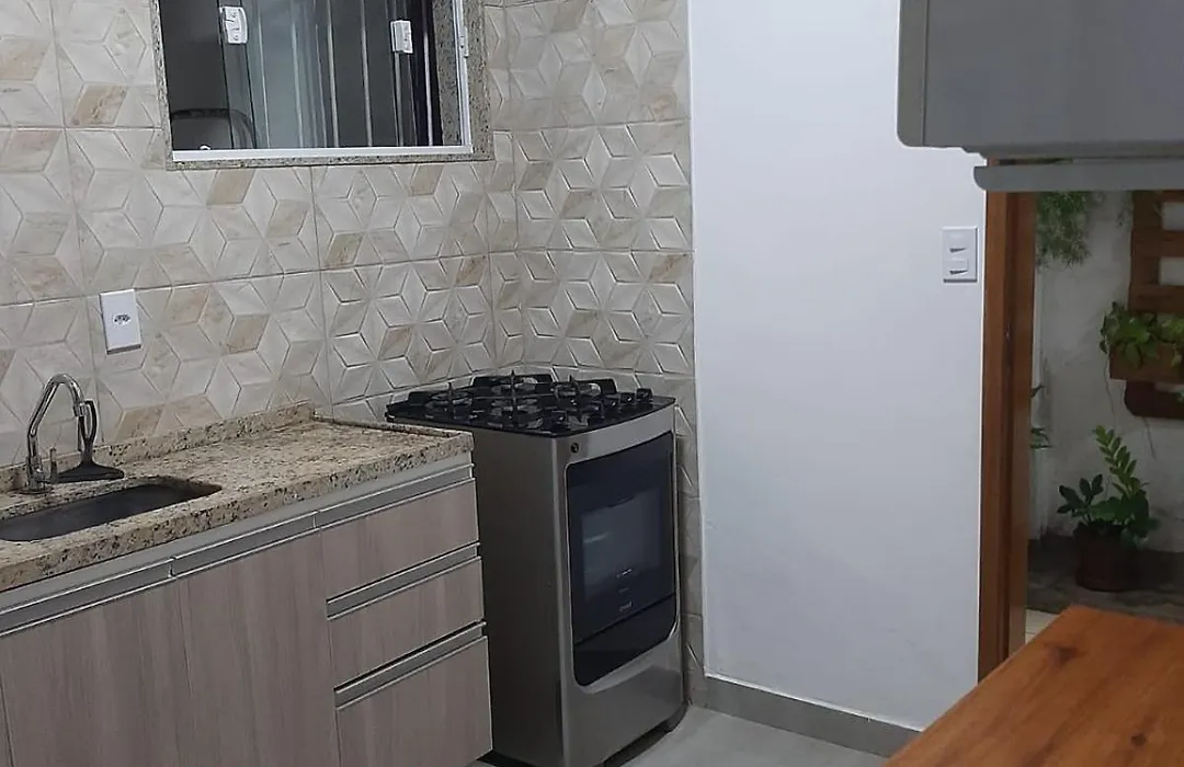 Apartamento Confortável Perto da Praia-1
