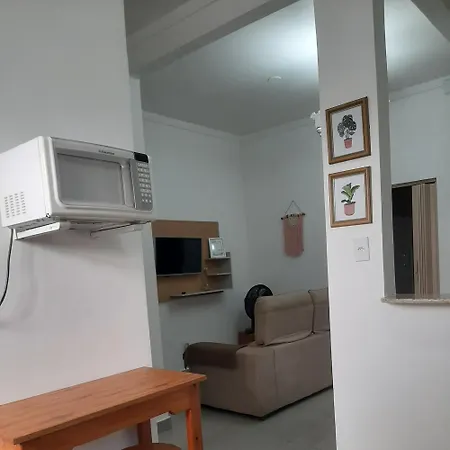 Apartamento Confortável Perto da Praia-3